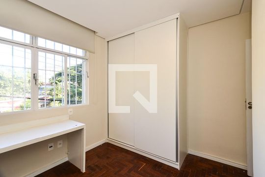 Quarto 1 de apartamento para alugar com 3 quartos, 101m² em Cruzeiro, Belo Horizonte