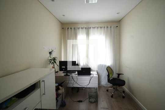 Quarto 2 de casa à venda com 3 quartos, 180m² em Vila Linda, Santo André
