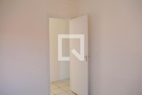 Quarto 1 de casa de condomínio à venda com 2 quartos, 76m² em Residencial Brisas do Cerrado, Goiânia