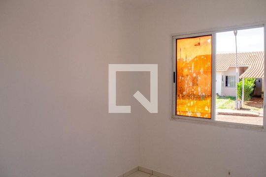 Quarto 1 de casa de condomínio à venda com 2 quartos, 76m² em Residencial Brisas do Cerrado, Goiânia