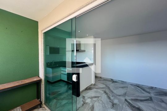 Apartamento à venda com 3 quartos, 67m² em Serrano, Belo Horizonte