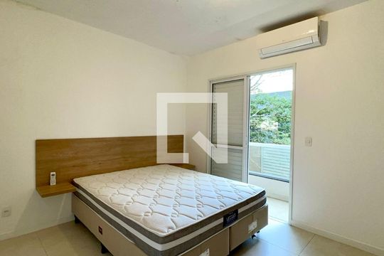 Quarto 1 de apartamento para alugar com 2 quartos, 71m² em Sumaré, São Paulo