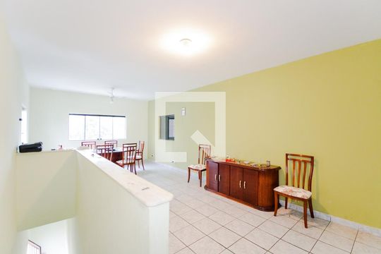 Sala de casa para alugar com 3 quartos, 540m² em Vila Sao Joao, Guarulhos