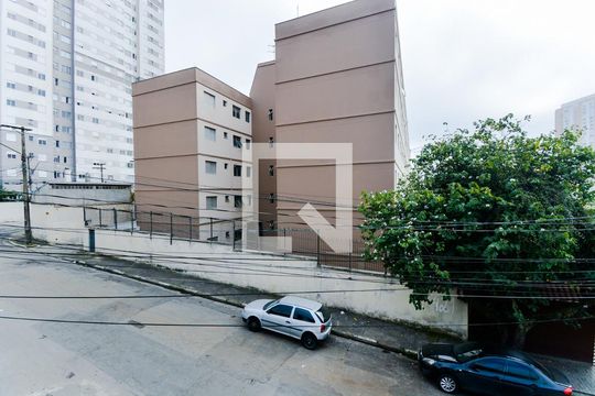 Vista da Sala de casa para alugar com 3 quartos, 540m² em Vila Sao Joao, Guarulhos
