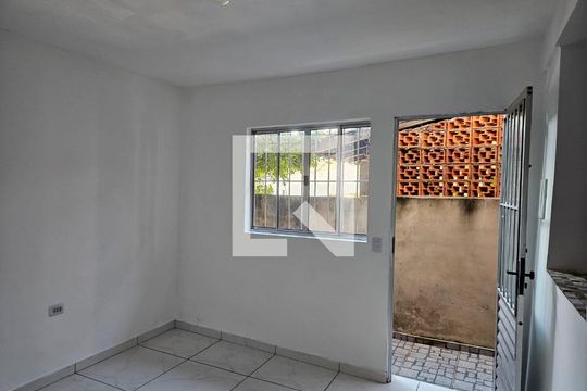 Casa para alugar com 2 quartos, 50m² em Loteamento Adventista Campineiro, Hortolândia