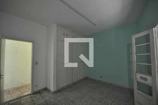 Quarto 1 de casa para alugar com 2 quartos, 120m² em Jardim Maria Nazare, São Paulo