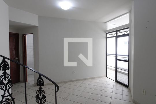 Sala 1 de apartamento para alugar com 4 quartos, 125m² em Vila Nova, Cabo Frio