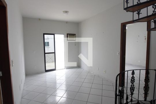 Sala 2 de apartamento para alugar com 4 quartos, 125m² em Vila Nova, Cabo Frio