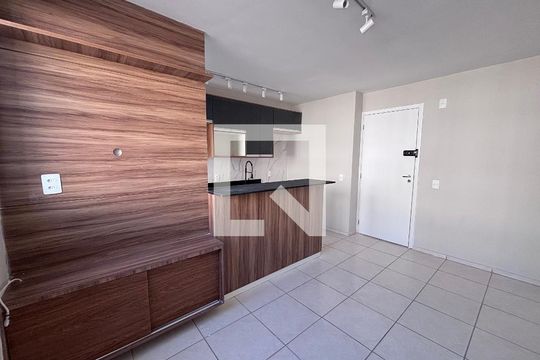 Sala de apartamento à venda com 2 quartos, 43m² em Vargem Grande, Rio de Janeiro