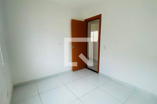 Quarto 2 de apartamento para alugar com 2 quartos, 46m² em Granja Viana, Cotia