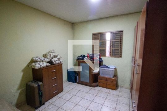 Quarto de casa à venda com 3 quartos, 233m² em Riacho Fundo Ii, Brasília