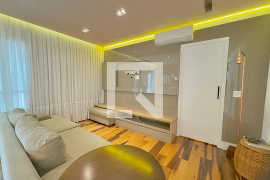 Sala de apartamento para alugar com 2 quartos, 116m² em Picanço, Guarulhos