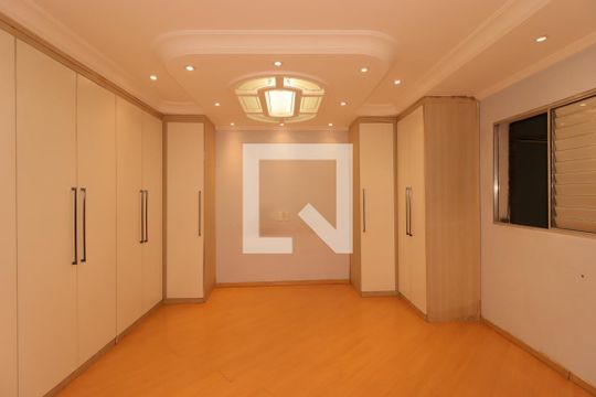 Quarto 1 de casa para alugar com 4 quartos, 454m² em Jardim Las Vegas, Santo André