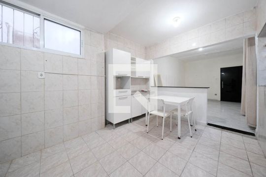 Casa para alugar com 1 quarto, 60m² em Jardim Penha, São Paulo
