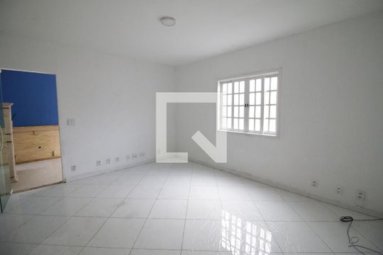 Sala de casa de condomínio à venda com 2 quartos, 88m² em Taquara, Rio de Janeiro