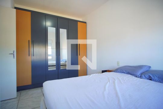 Quarto 1 de apartamento para alugar com 2 quartos, 46m² em Passo das Pedras, Porto Alegre