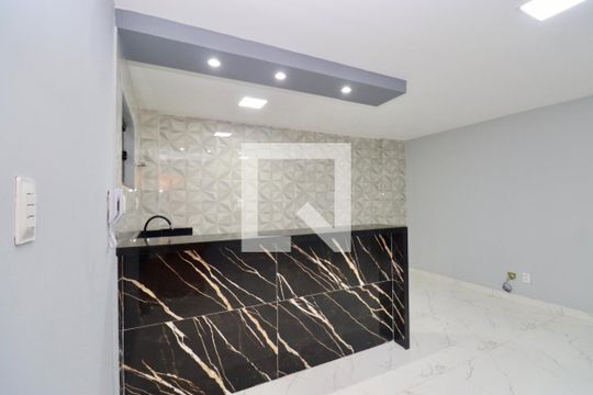 Kitnet de kitnet/studio para alugar com 1 quarto, 35m² em Piatã, Salvador