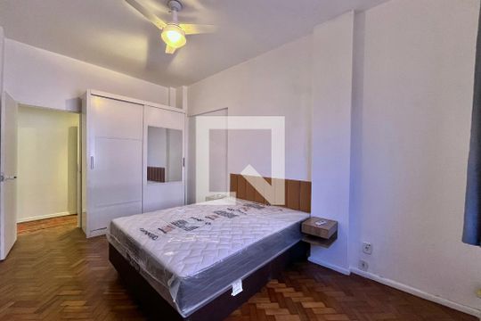 Quarto 2 de apartamento para alugar com 2 quartos, 93m² em Leblon, Rio de Janeiro
