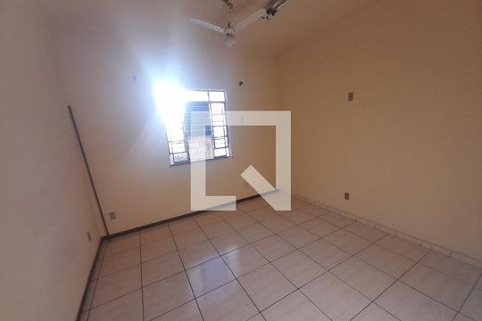 Casa de Condomínio à venda com 3 quartos, 360m² em Santa Barbara, Niterói