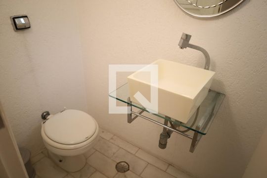 Casa para alugar com 3 quartos, 180m² em Jardim Belgica, São Paulo