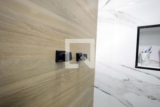 Banheiro de casa à venda com 2 quartos, 190m² em Parque Novo Oratório, Santo André