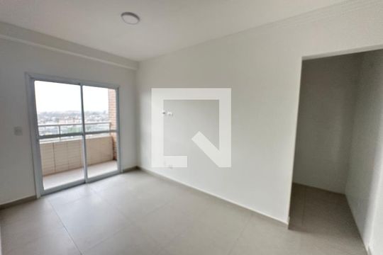 Sala de apartamento para alugar com 2 quartos, 112m² em Parque Bitaru, São Vicente