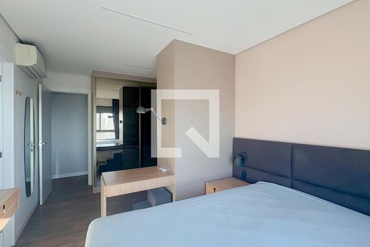 Suíte 1 de apartamento para alugar com 3 quartos, 160m² em Vila Dom Pedro I, São Paulo