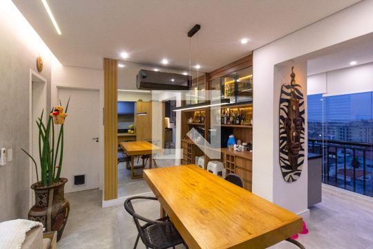 Sala de apartamento para alugar com 1 quarto, 64m² em Jardim Bom Clima, Guarulhos