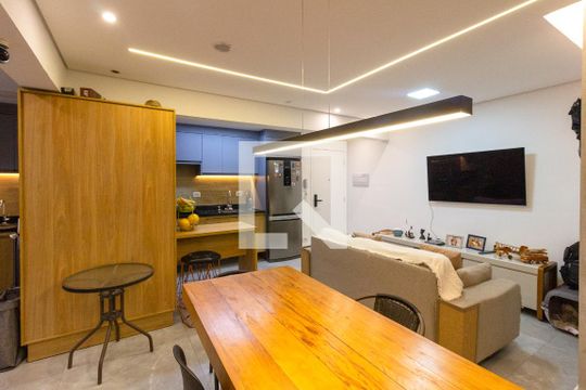 Sala de apartamento para alugar com 1 quarto, 64m² em Jardim Bom Clima, Guarulhos