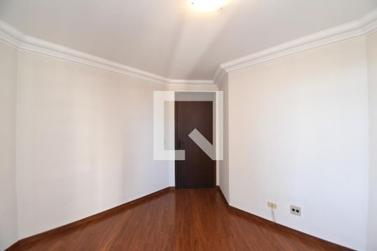 Quarto 1 de apartamento à venda com 2 quartos, 74m² em Bacacheri, Curitiba
