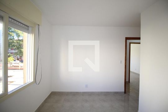 Quarto 1 de apartamento à venda com 3 quartos, 80m² em São Sebastião, Porto Alegre
