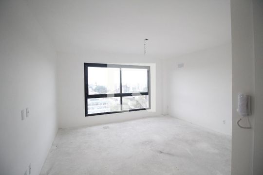Kitnet de kitnet/studio para alugar com 0 quarto, 30m² em Cristo Redentor, Porto Alegre
