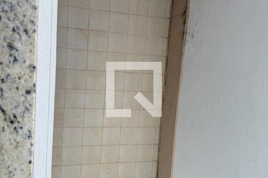 Despensa de apartamento para alugar com 3 quartos, 107m² em Jaqueline, Belo Horizonte