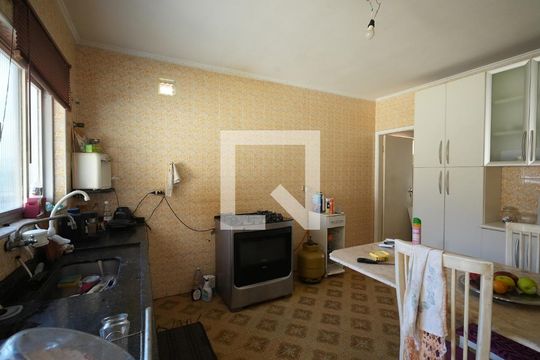 Cozinha de casa para alugar com 3 quartos, 240m² em Vila Alice, Santo André
