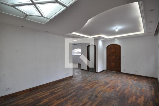 Sala de casa para alugar com 4 quartos, 237m² em Vila Albertina, São Paulo
