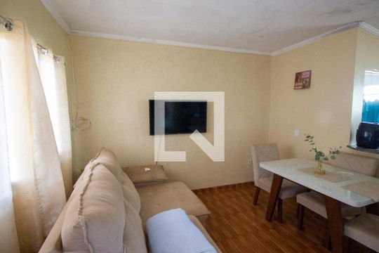 Sala 3 de casa à venda com 7 quartos, 400m² em Colônia Agrícola Samambaia, Brasília