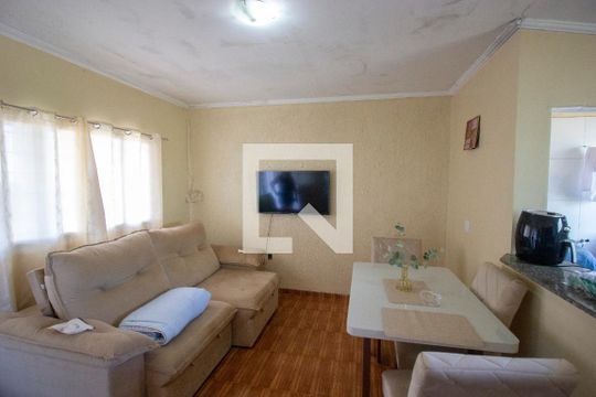 Sala 3 de casa à venda com 7 quartos, 400m² em Colônia Agrícola Samambaia, Brasília