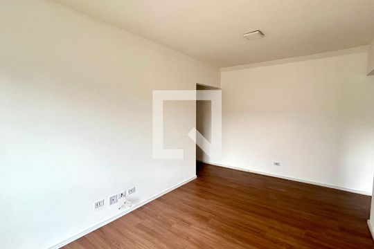 Sala de apartamento à venda com 2 quartos, 71m² em Jardim Barbosa, Guarulhos