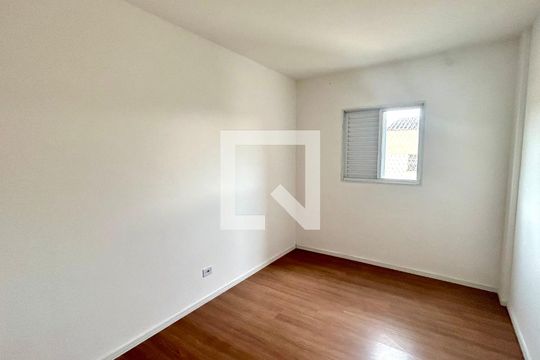 Quarto 1 de apartamento à venda com 2 quartos, 71m² em Jardim Barbosa, Guarulhos