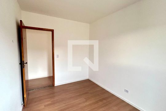 Quarto 1 de apartamento à venda com 2 quartos, 71m² em Jardim Barbosa, Guarulhos