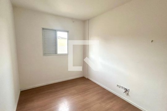 Quarto 1 de apartamento à venda com 2 quartos, 71m² em Jardim Barbosa, Guarulhos