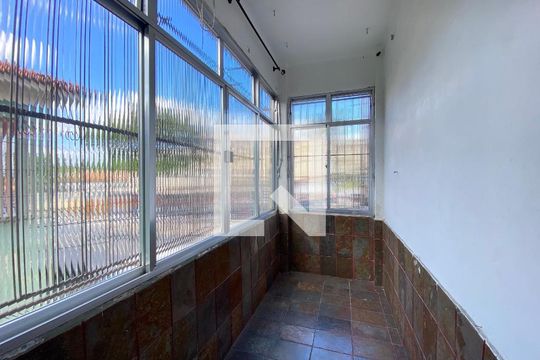 Apartamento para alugar com 2 quartos, 40m² em Maria da Graça, Rio de Janeiro