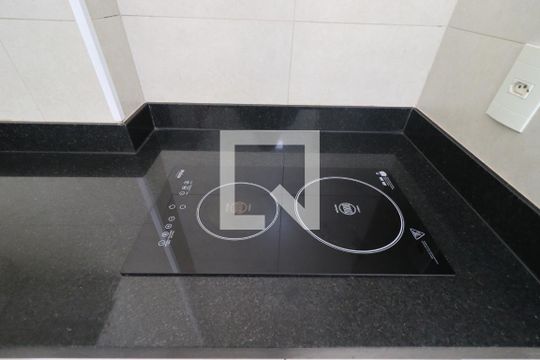 Cozinha de apartamento para alugar com 1 quarto, 45m² em Vila do Golfe, Ribeirão Preto