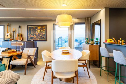 Sala de apartamento à venda com 2 quartos, 119m² em Pinheiros, São Paulo
