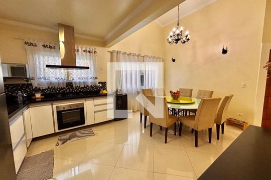 Cozinha  de casa de condomínio para alugar com 4 quartos, 250m² em Aldeia da Serra, Barueri