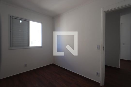 Quarto 2 de apartamento para alugar com 2 quartos, 49m² em Jardim da Laranjeira (zona Leste), São Paulo