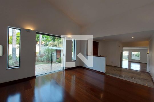 Sala 3 de casa para alugar com 5 quartos, 426m² em Jardim Santa Marcelina, Campinas