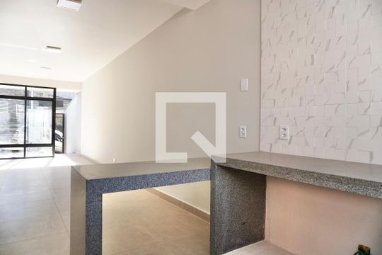 Cozinha e Área de Serviço - Casa 1 de casa à venda com 3 quartos, 163m² em Santa Cruz, Belo Horizonte