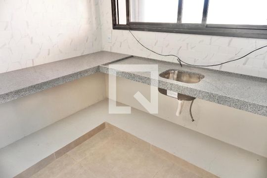 Cozinha e Área de Serviço - Casa 1 de casa à venda com 3 quartos, 163m² em Santa Cruz, Belo Horizonte