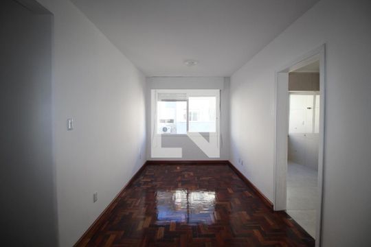 Sala de apartamento à venda com 2 quartos, 61m² em Jardim Dona Leopoldina, Porto Alegre